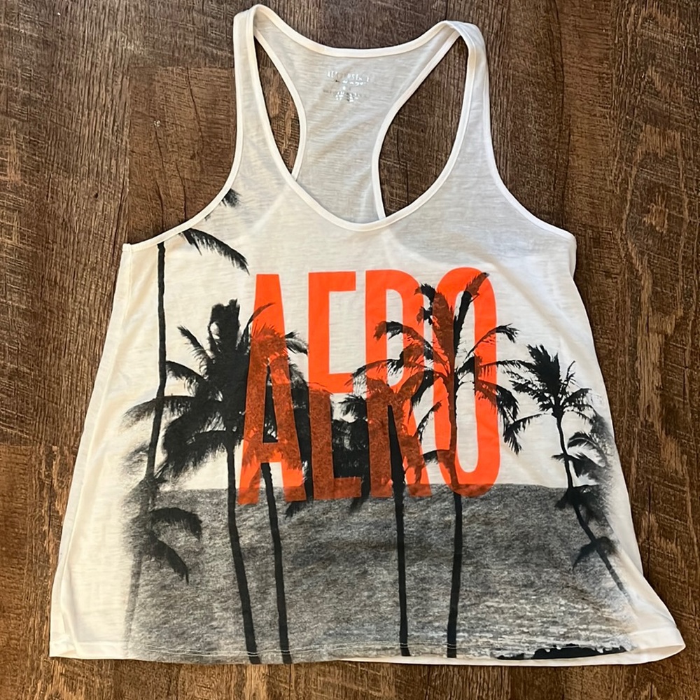 Aeropostale Palm Tree Tank Size Medium